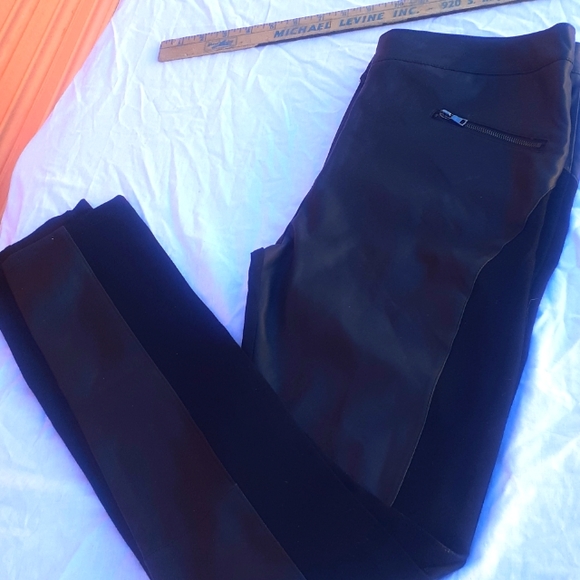 SEXY BBJEANS BLACK Faux Leather & cloth leggings Pants size L NEW NWOT - Picture 3 of 11